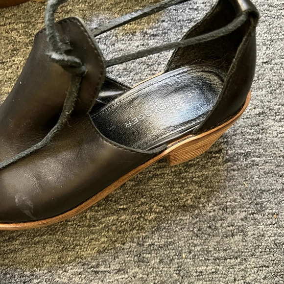 Kelsi Dagger Brooklyn Mules, size 8 - Picture 6 of 9